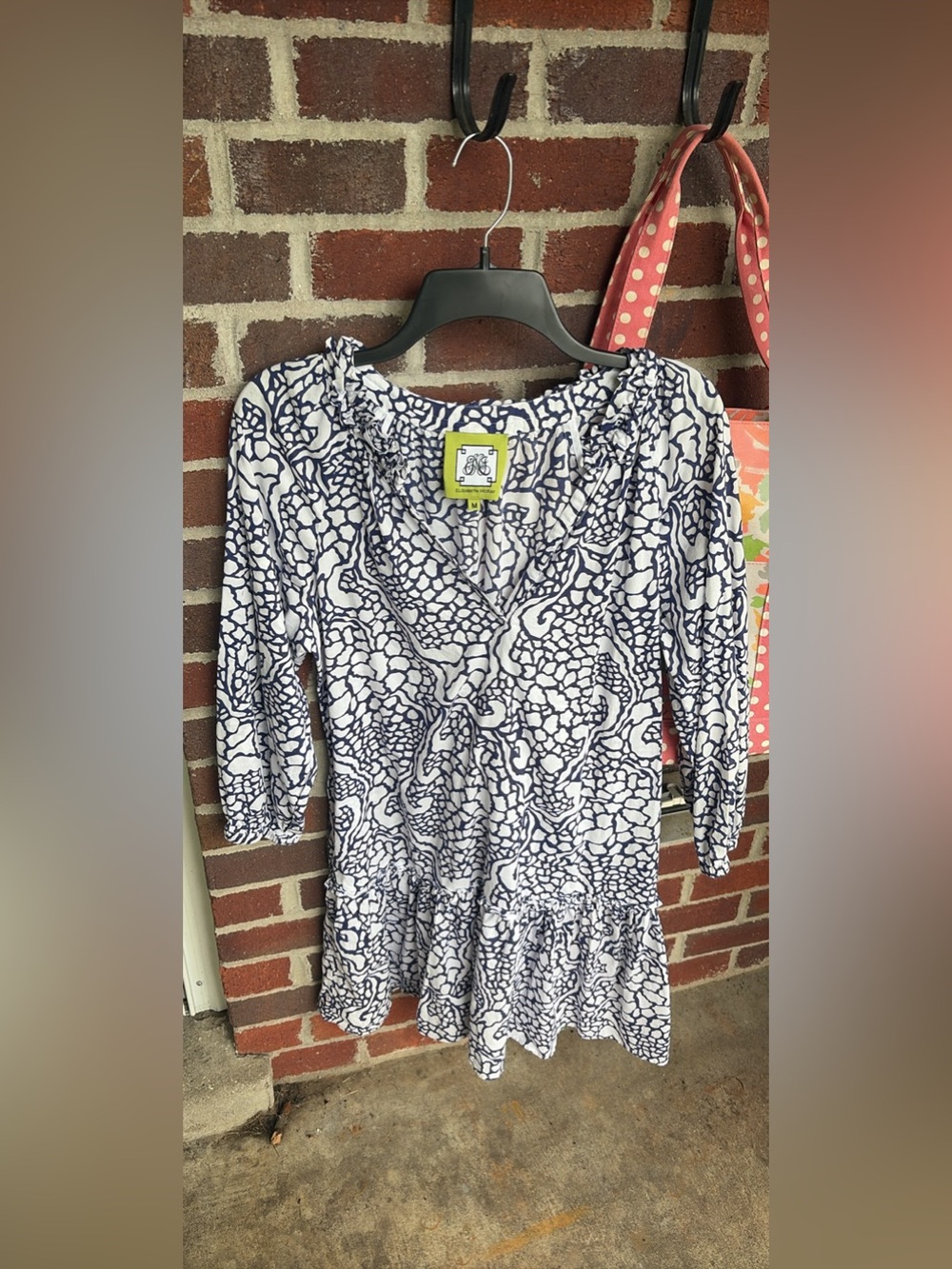 Elizabeth McKay White and Navy Printed Ruffle V-Neck Tunic